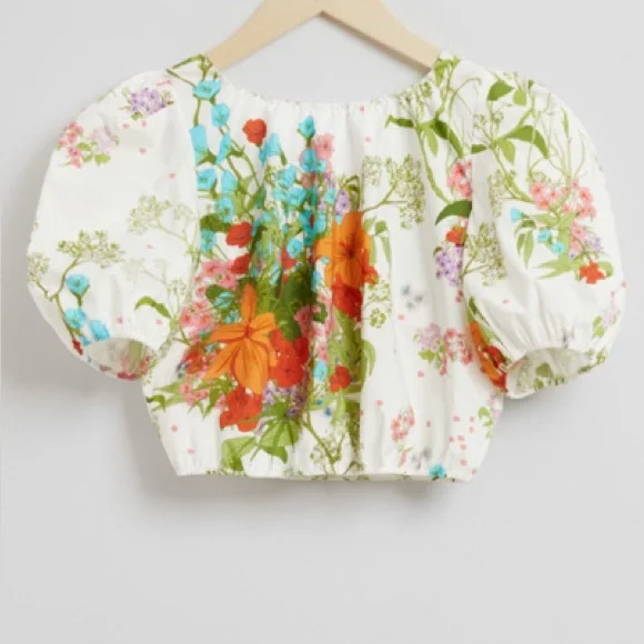 Chelsea and Theodore Floral Puff Sleeve Top S - Picture 2 of 6